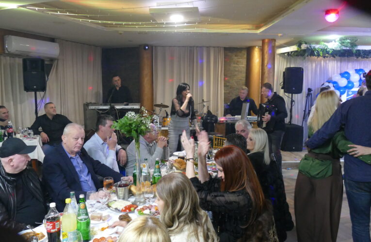 Забава се вратила у Мрчајевце